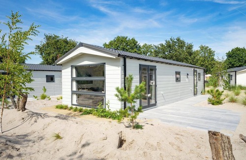 Biddinghuizen Casa | Chalet with 2 bedrooms and a terrace