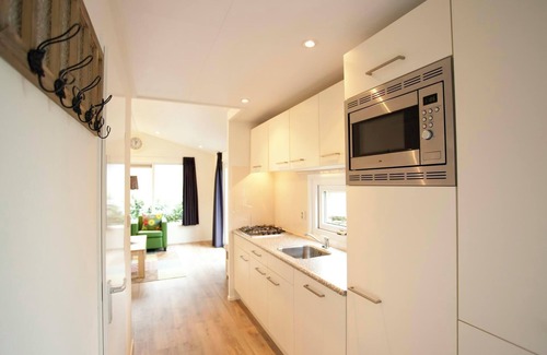 Hulshorst Casa | Chalet with 2 bedrooms and a terrace