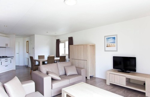 Breskens Casa | Chalet with 2 bedrooms and a terrace
