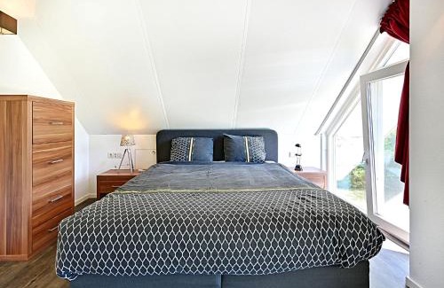 Reutum Casa | Chalet with gorgeous view of the natural surroundings