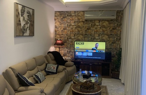 Riyadh Chalet De Esquí | Chalet with Pool & Garden on Luxury area Al Mohammadiyyah at Riyadh center