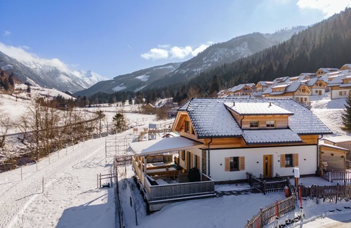 Donnersbachwald Chalet De Esquí | Chalet with terrace, sauna and outdoor spa