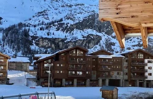 Les Boisses Chalet De Esquí | Chalet Wonders**** - 7-room chalet for 13 people with swimming pool