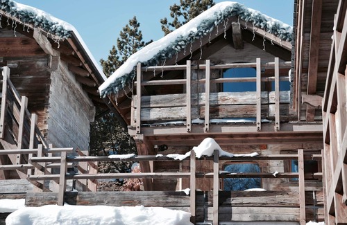 Superbolquere Chalet De Esquí | Chalet-Zannack-De Lujo-Habitación con desagüe-Vista a la Montana