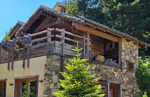 Superbolquere Chalet De Esquí | Chalet-Zannack-De Lujo-Habitación con desagüe-Vista a la Montana