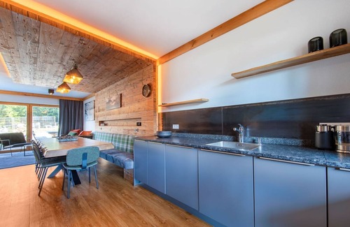 Hochkrimml Chalet De Esquí | Chalet 'Zillertal Arena 2' with Mountain View, Shared Garden and Wi-Fi