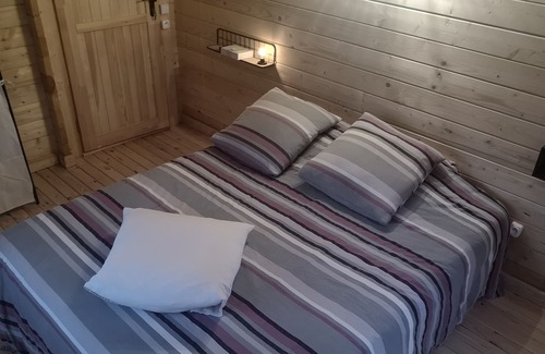 Cast Chalet De Esquí | Vrbo Property