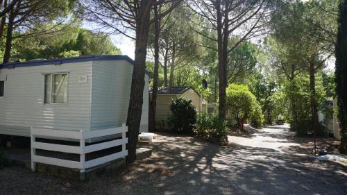 Roquebrune-sur-Argens Otro | Chalets met buitenkeuken op Camping Leï Suves - JoyCasa