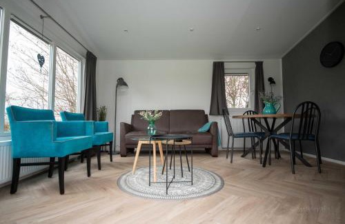 Gapinge Chalet De Esquí | Chalets op Minicamping Dorpszicht
