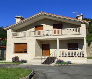 Meis Casa | Chalets Tito Gómez Meis