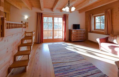 Ebbs Apartamento | Chaletwohnung Lederer