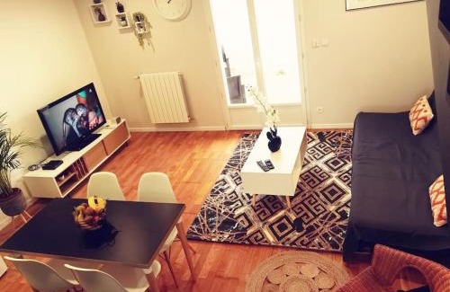 Meyzieu Nord Ouest Casa | Chaleureuse Maisonnette Lyon