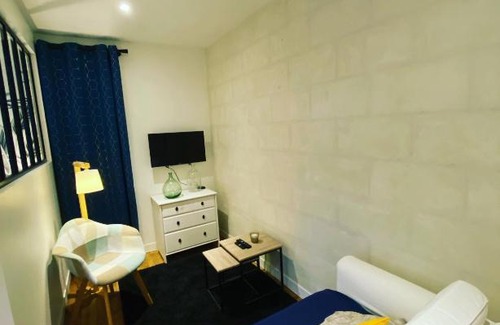 Justices Apartamento | Chaleureux Studio climatisé