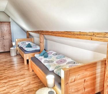 Male Svatonovice Casa | Chaloupka pod lípou