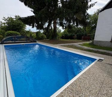 Oslov Casa | Chalupa Honza Oslov s Wellness