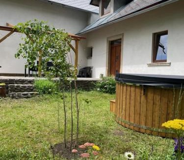 Kraliky Casa | Chalupa Pod Břízou