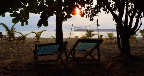 Cham Island Casa | Cham Island Smiles Homestay
