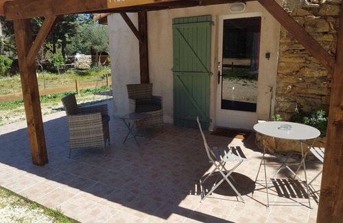 Grans Apartamento | Chambre 2 Pers Independante - Cuisine D'ete - Terrasse - Piscine Tennis Petanque