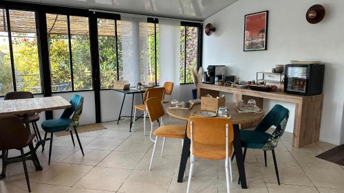Villeneuve-Minervois Casa | Chambre Amaryllis au Domaine de l'Aven