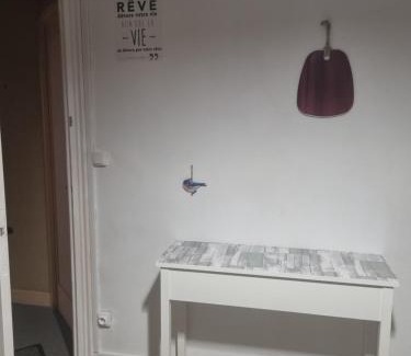 Arthes Casa | Chambre au 1er étage avec communs