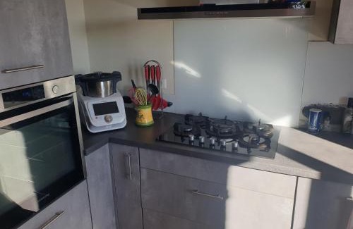 Figeac Cama Y Desayuno | Chambre au calme avec cuisine équipée sur demande en supplément
