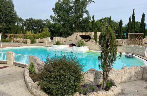 Lescout Cama Y Desayuno | Chambre au Domaine Spa-piscine sauna