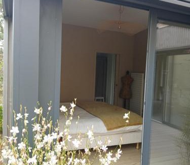Saint-Thurial Cama Y Desayuno | Chambre avec terrasse et salle de bain privative