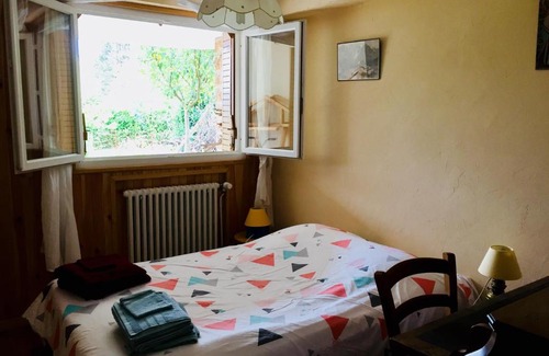 Charnay-les-Macon Casa | Chambre avec vue sur jardin