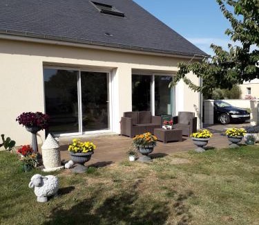 Breville-sur-Mer Casa | Chambre chez l'habitant LGBT près de la plage naturiste de Granville
