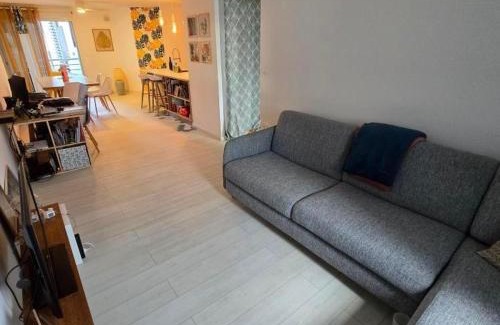 Sainte-Clotilde Centre Casa | Chambre chez l'habitant cosy et moderne, vue sur montagne