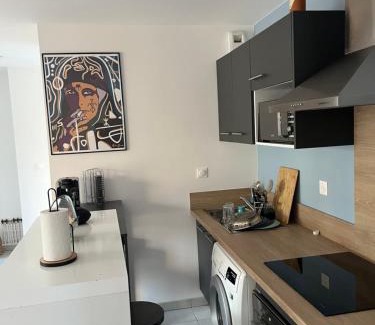 Aucamville Casa | Chambre cosy