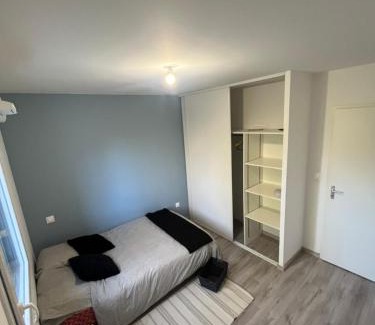 Aucamville Casa | Chambre cosy