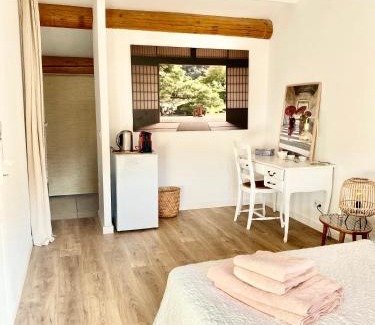 Gemenos Cama Y Desayuno | Chambre d'hôtes avec piscine au calme Gémenos