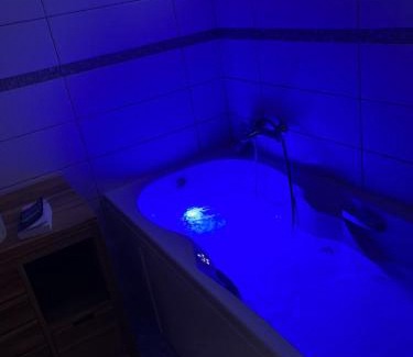 Lagorce Cama Y Desayuno | Chambre d'hôtes Bambou- A l'Ombre des Tilleuls
