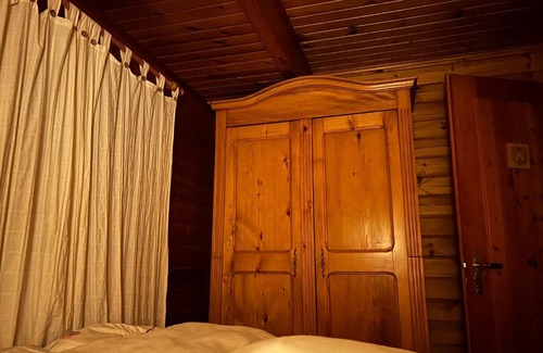 Le Vaud Cama Y Desayuno | Chambre d'hôtes dans chalet