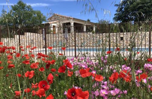 Lagorce Cama Y Desayuno | Chambre d'hôtes Lavande- A l'Ombre des Tilleuls