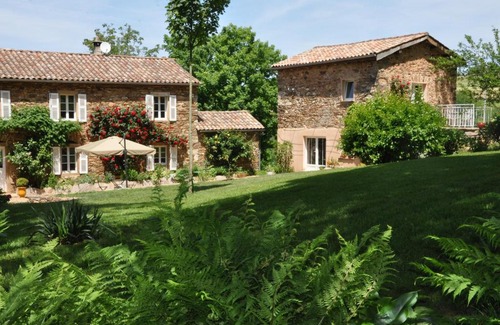 Mont-Roc Cama Y Desayuno | Chambre d'hôtes Puech Noly