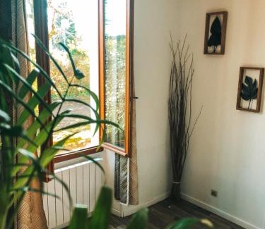 Cognac Casa | chambre double avec salle de bain privative