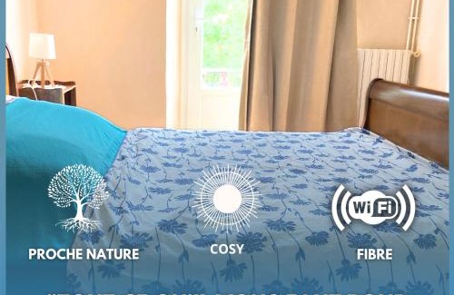 Fougax-et-Barrineuf Casa | Chambre double cosy - Gîte de la Louve