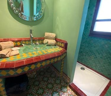 Naturist Village Casa | Chambre Emeraude, Riad 9 Couple only au village naturiste