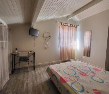 Hasparren Casa | Chambre ERREGUINA