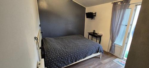 Romans-sur-Isere Casa | Chambre indépendante 1 lit 2 pers maison calme