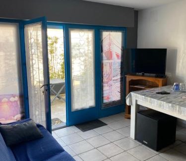 Saint-Trojan-les-Bains Casa | Chambre indépendante dans une villa