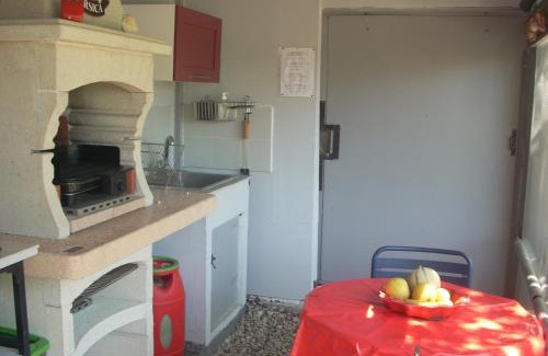 Sartene Casa | CHAMBRE INDEPENDANTE climatisée, cuisine d'été, piscine
