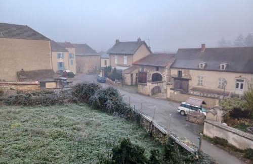 Cheilly-les-Maranges Cama Y Desayuno | Chambre la cozanne