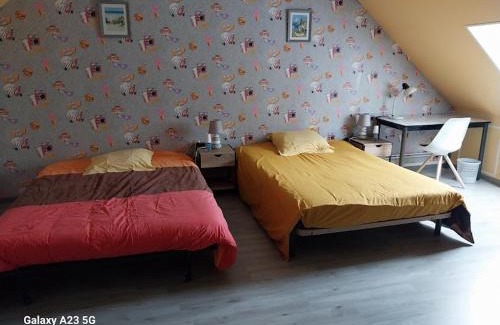 Parigne-lʼEveque Cama Y Desayuno | chambre Lydie 2