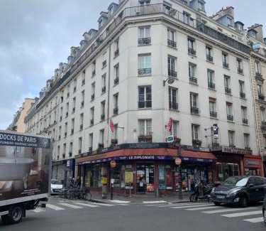 11th Arrondissement Casa | chambre privée dans superbe appartement parisien !