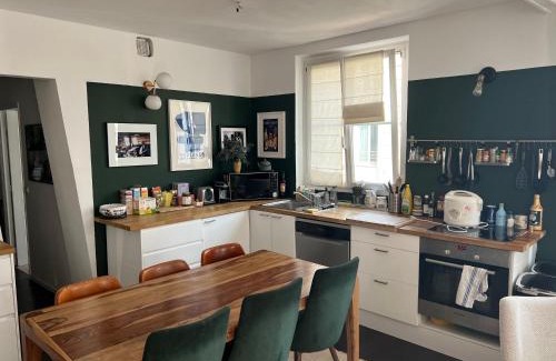 11th Arrondissement Casa | chambre privée dans superbe appartement parisien !