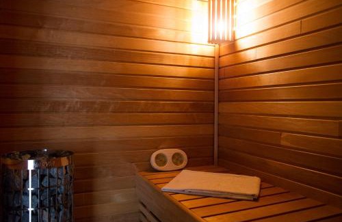 Leguillac-de-Cercles Casa | Chambre, sauna, piscine à la campagne
