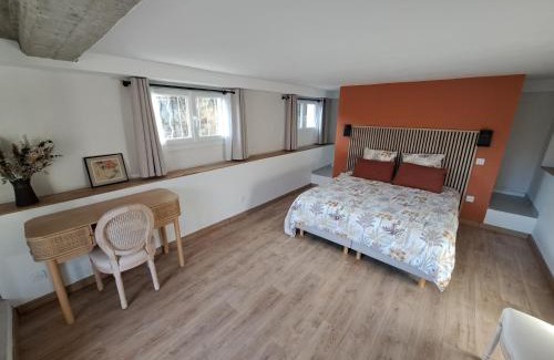 La Celle-sous-Gouzon Casa | Chambre spacieuse vue sur le Ventoux